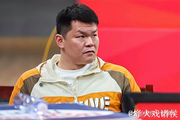 朱芳雨不再低调，广东冲第12冠！杜锋玩梗：下班后一起快乐一下